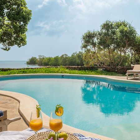 Mwazaro Beach Lodge Shimoni Eksteriør billede