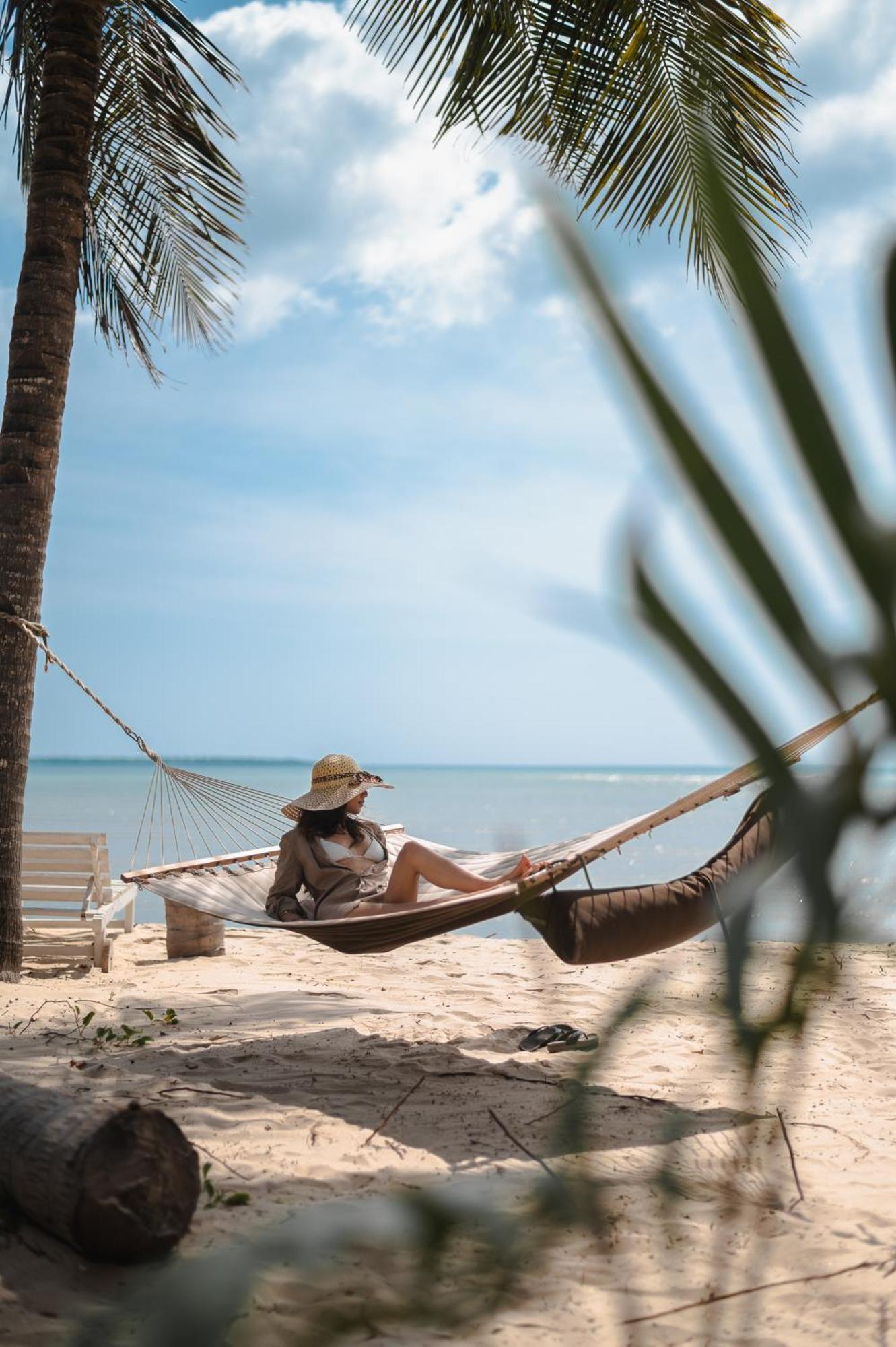 Mwazaro Beach Lodge Shimoni Eksteriør billede