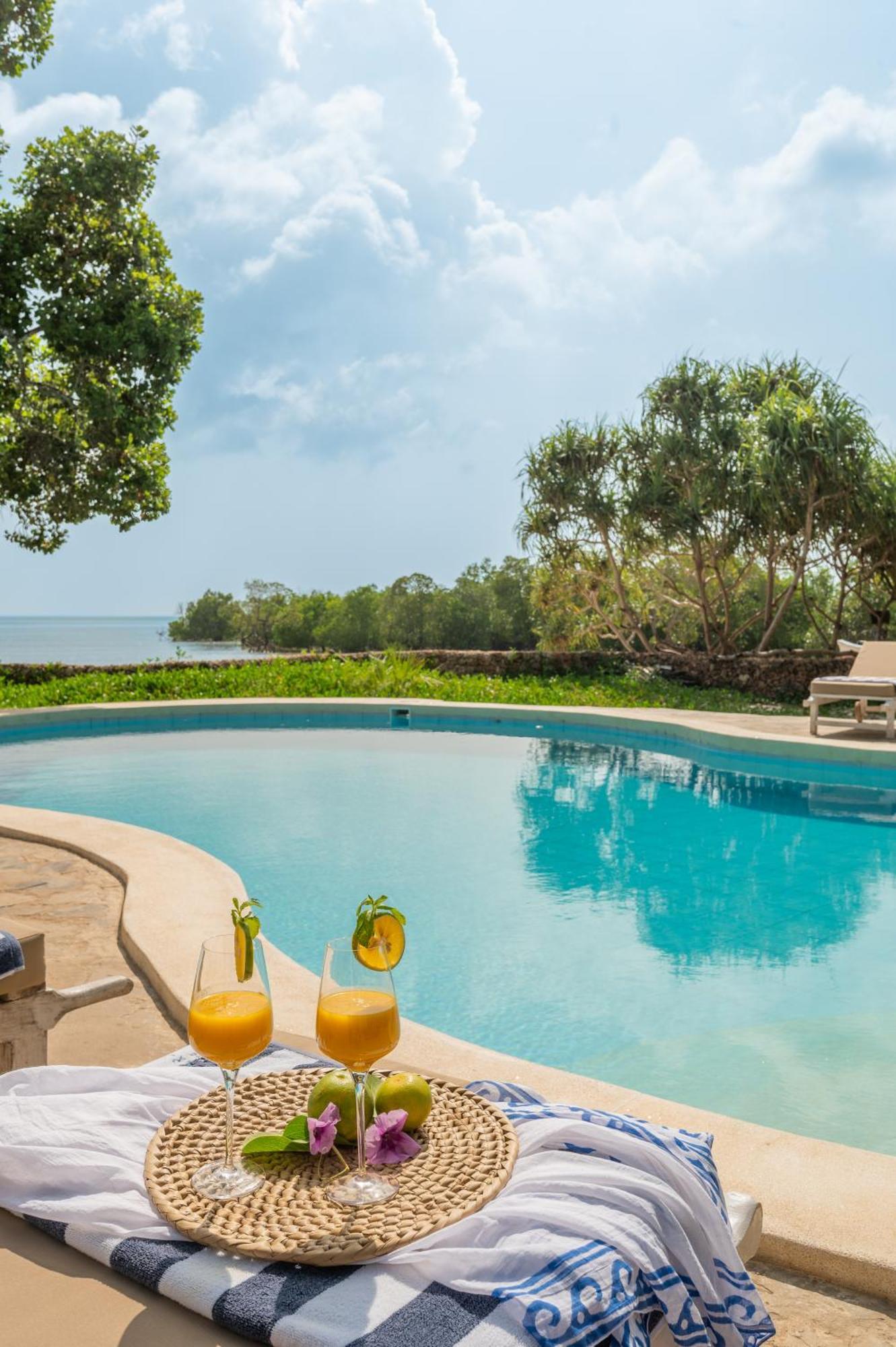 Mwazaro Beach Lodge Shimoni Eksteriør billede