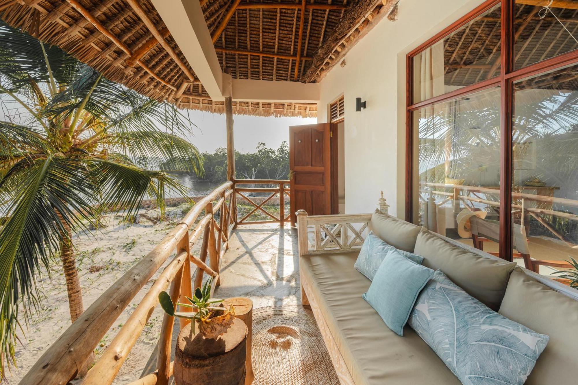 Mwazaro Beach Lodge Shimoni Eksteriør billede